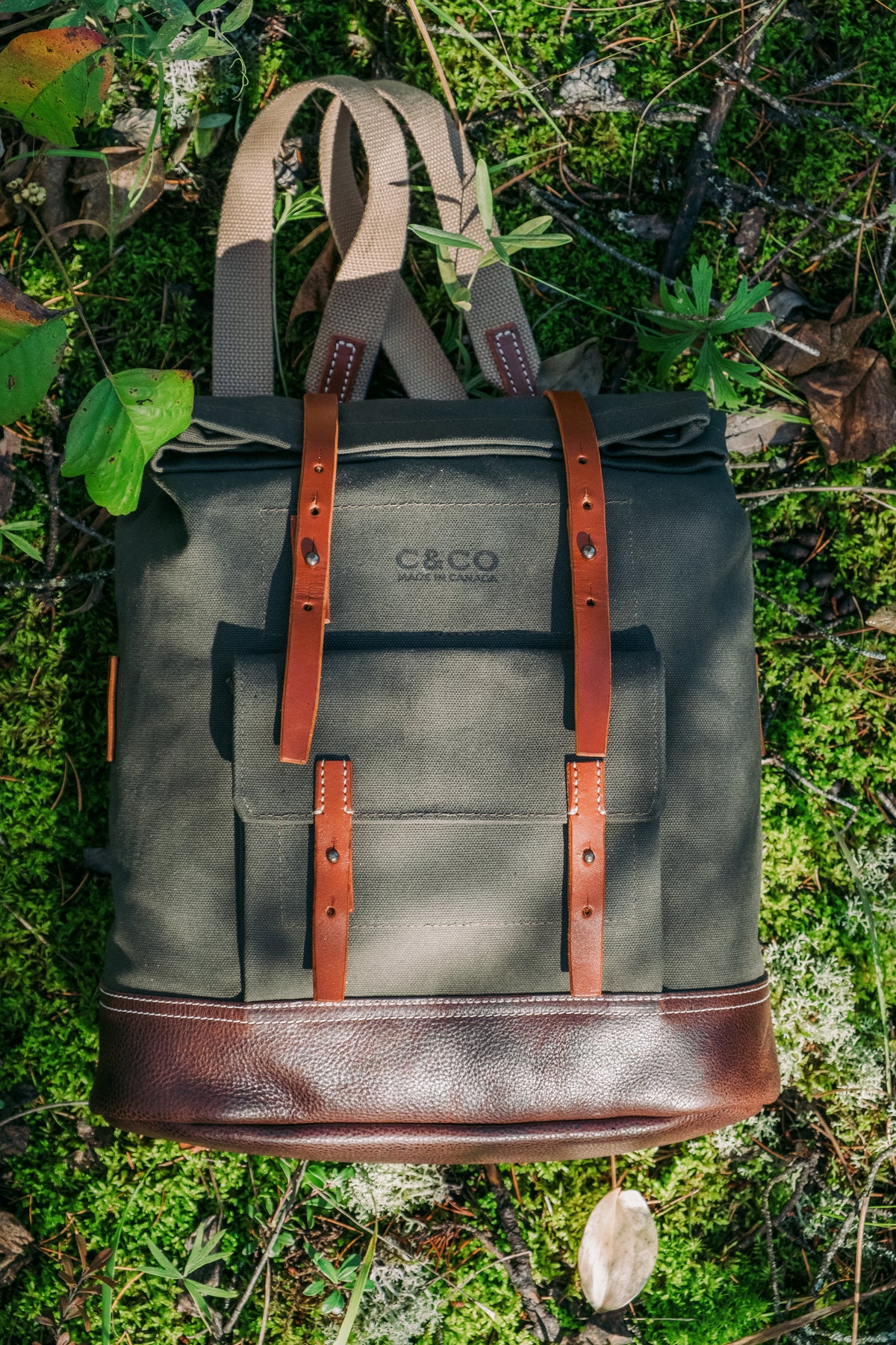 Jr. Roll Top 10L Canvas and Leather